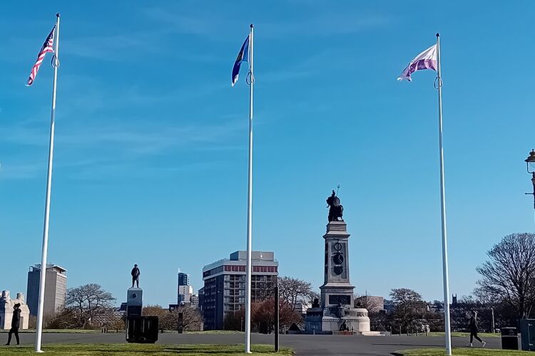 Plymouth Hoe & Lighthouse